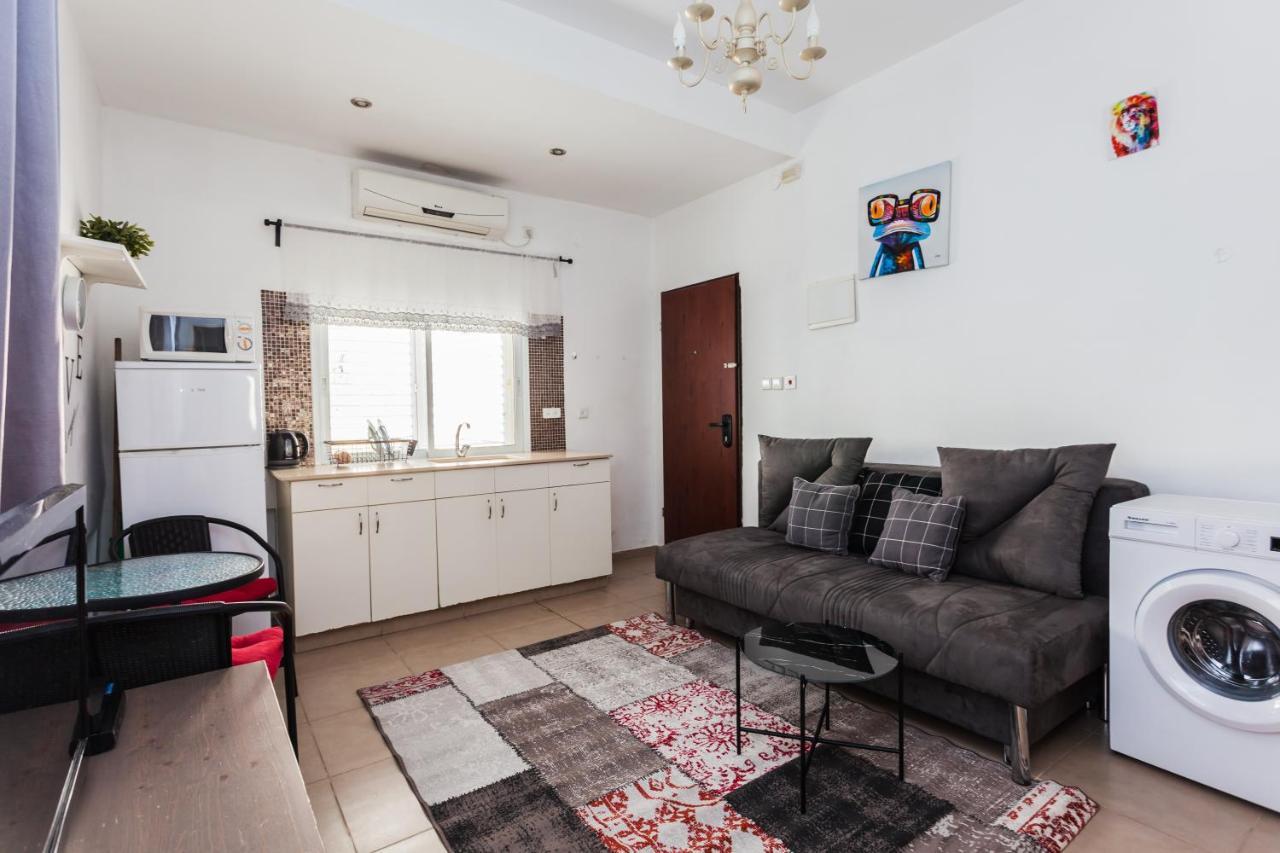 Sweet Home On The Beach Tel Aviv Exterior foto