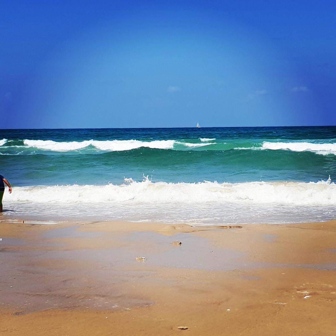 Sweet Home On The Beach Tel Aviv Exterior foto